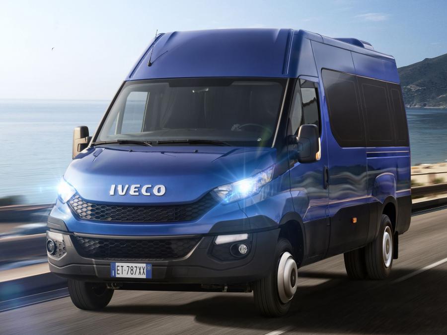  Iveco Daily Minibus 2014 года  (фото 15 из 20)